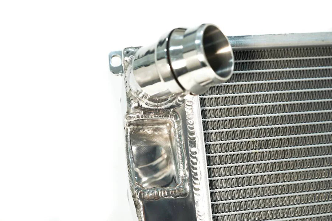 CSF #7001 E9X 325i / 330i / 328i / E8X 128i / 09-10 BMW E89 Z4 All-Aluminum Radiator – view 5