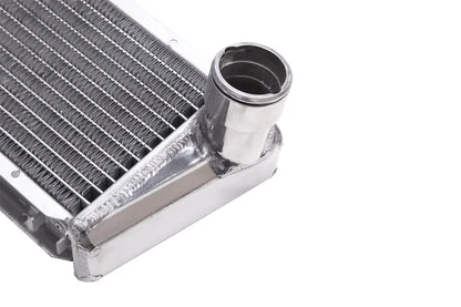 CSF #7049 Porsche 997 911 / 987 Boxster / Cayman (Center) All-Aluminum Radiator – view 4
