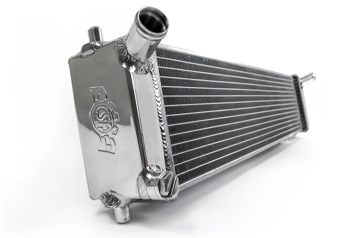 CSF #7057 Porsche 996 Carrera / GT3 / GT3 RS / 986 Boxster (Center) All-Aluminum Radiator – view 4