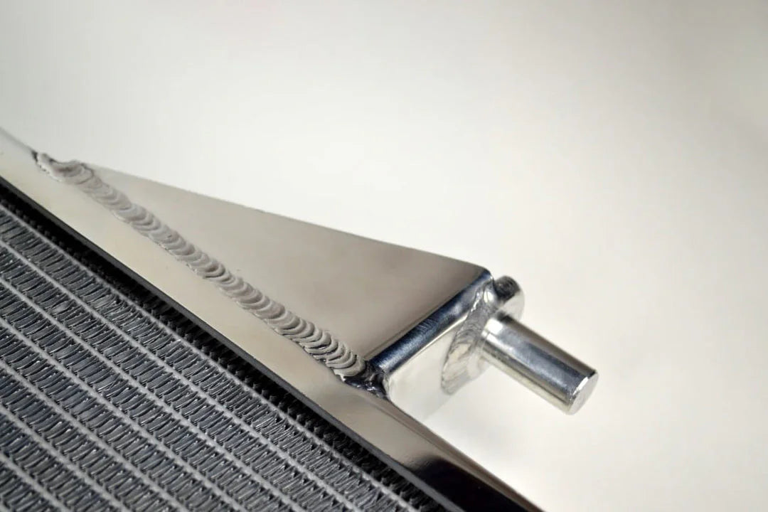 CSF #7061 Chevy Colorado 5.3L / GMC Canyon 5.3L / Hummer H3 All-Aluminum Radiator – view 4