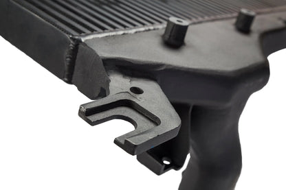 CSF #7100 10-12 Ram 2500 / 3500 6.7L Cummins Turbo Diesel Heavy Duty Intercooler – view 4