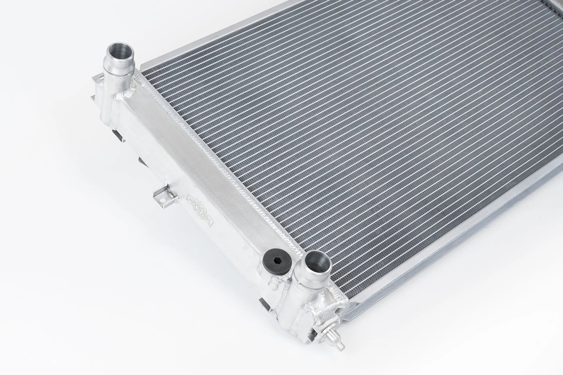 CSF #7204 Audi B5 A4 1.8T High-Performance All-Aluminum Radiator – view 3