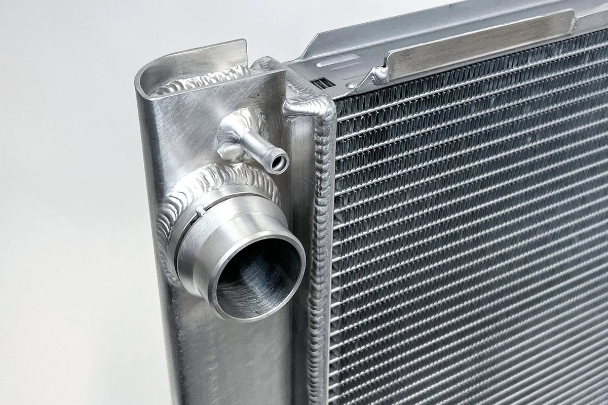 CSF #7218 BMW E60 M5 / E6X M6 High-Performance All-Aluminum Radiator – view 5