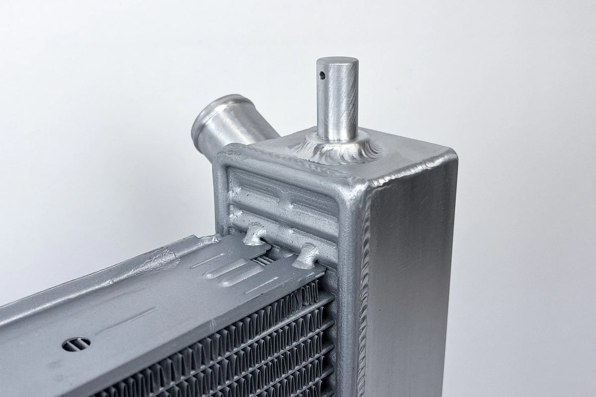 CSF #7223 05-13 Chevrolet C6 Corvette Base/Grand Sport/427/Z06 All-Aluminum Radiator – view 4