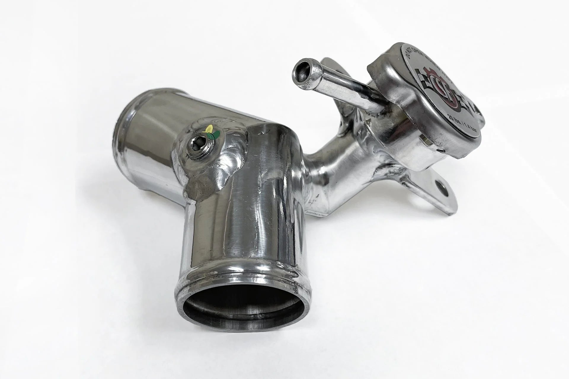 CSF #8044 FR-S/BRZ/86/GR86 All-Aluminum Filler Neck w/1.4 bar High Pressure Radiator Cap – view 4