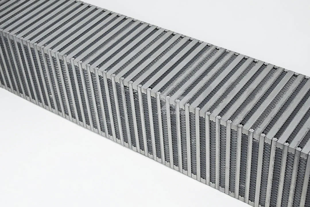 CSF #8055 High-Performance Bar & Plate Intercooler Core 27x6x6 - Vertical Flow – view 2
