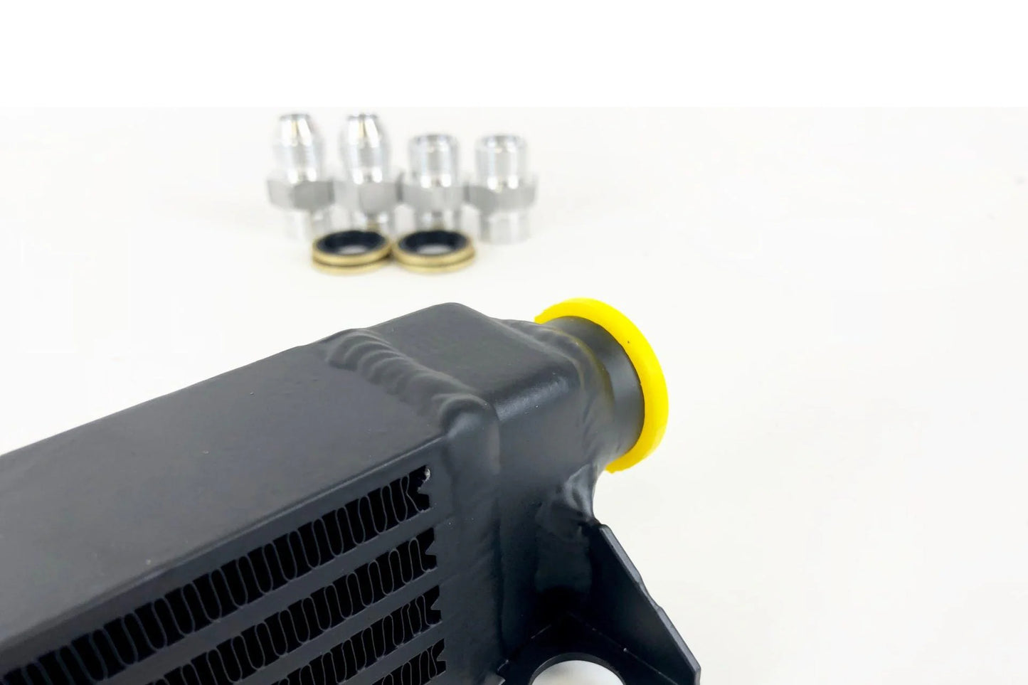 CSF #8092 BMW E30 Oil Cooler w/ fittings for OEM style and AN-10 male connections – view 2