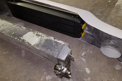 CSF #8110 Universal Dual-Pass Oil Cooler / RS Porsche / M22 x 1.5 / 24L x 5.75H x 2.16W – comparison