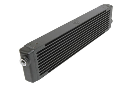 CSF #8111 Universal Single-Pass Oil Cooler / RSR Porsche / M22 x 1.5 / 24L x 5.75H x 2.16W – view 2