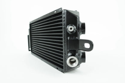 CSF #8168 Porsche 911/930 Turbo OEM + Performance Oil Cooler – view 4