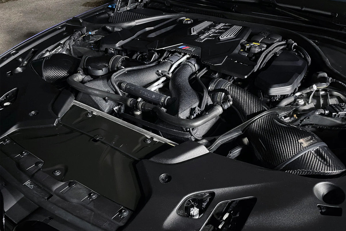 CSF #8178 BMW F9X M5/M8 Twin Charge-Air-Cooler Set – installed