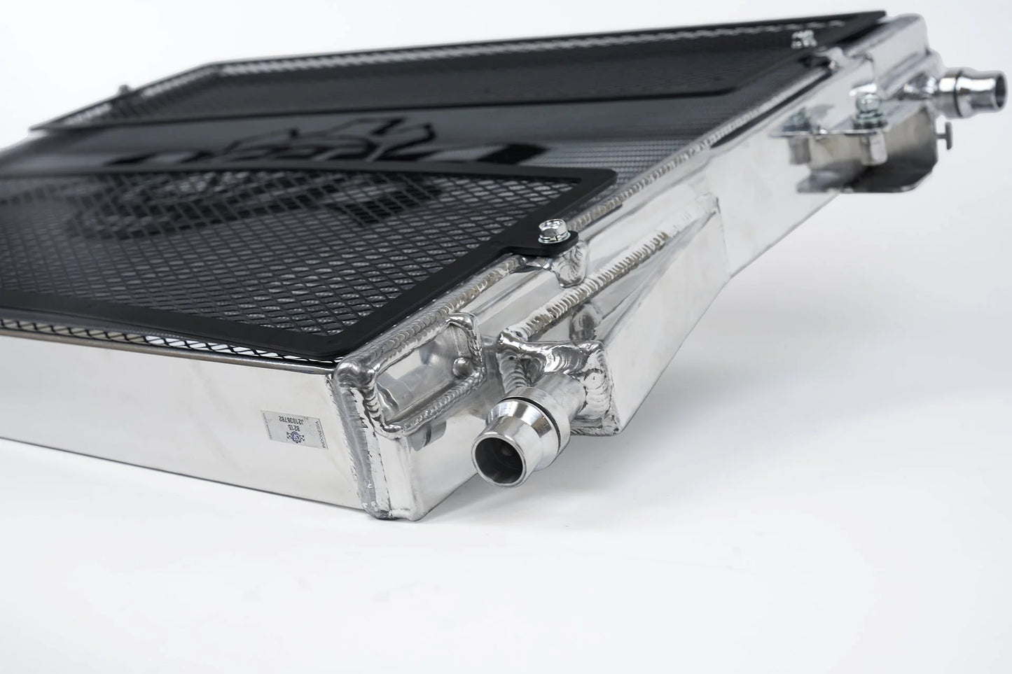 CSF #8215 BMW G8X M3/M4 High-Performance Radiator Front Mount Heat Exchanger – view 2
