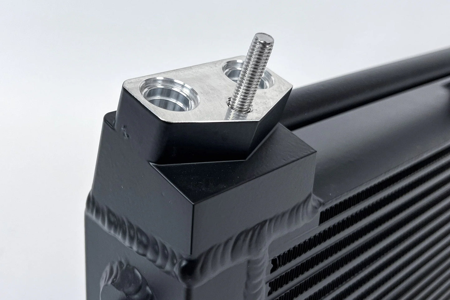 CSF #8275 BMW E60 M5 / E6X M6 Race-Spec Engine Oil Cooler – view 3