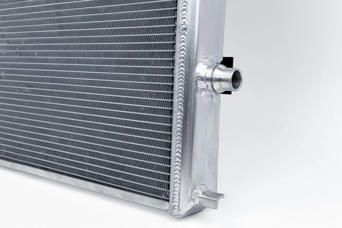 CSF #8331 2020+ MW X3M / X4M Heat Exchanger & Transmission Cooler Module – view 9