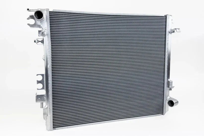 CSF #7340 CSF Jeep Wrangler (JL) & Gladiator (JT) Heavy-Duty All-Aluminum Radiator – view 2