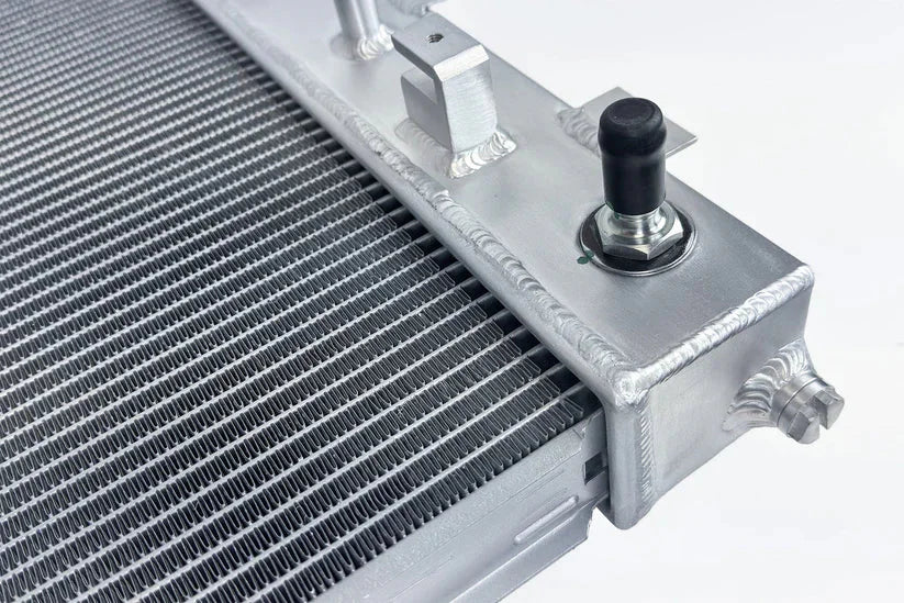 CSF #8095 CSF 2nd Gen Raptor & 13/14th Gen F-150 Heavy-Duty All-Aluminum Radiator – view 5