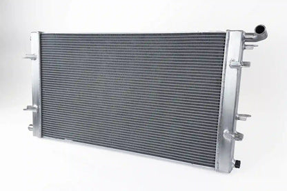 CSF 05-06 Ford GT High-Performance All-Aluminum Heat Exchanger