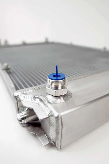 CSF # 78 - 95 Porsche 928 Models CSF High-Performance Radiator – view 4